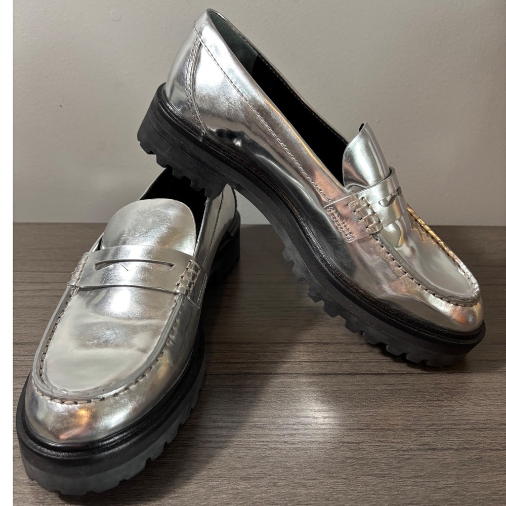 NWOT Reformation Agathea Chunky Lug Sole Loafers in‎ Metallic Silver Size 8